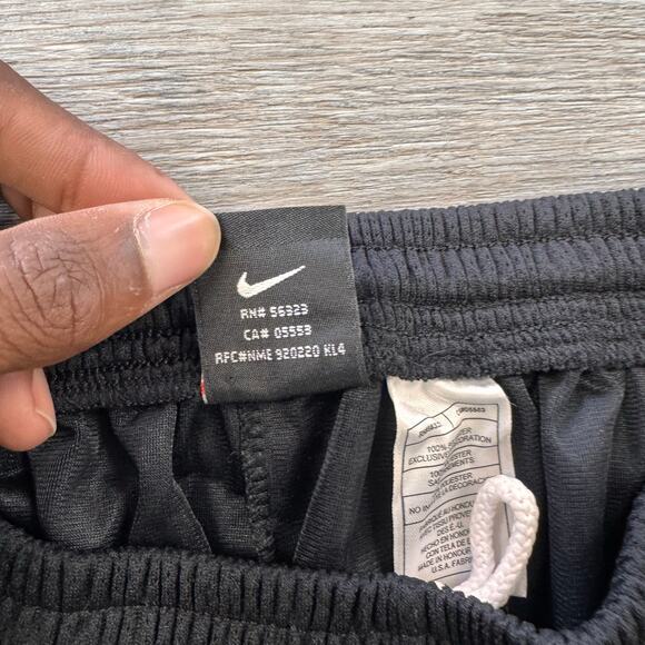 Vintage Nike Vanderbilt Commodores Black Yellow Men XL Mini Swoosh Gym Shorts - Picture 4 of 8